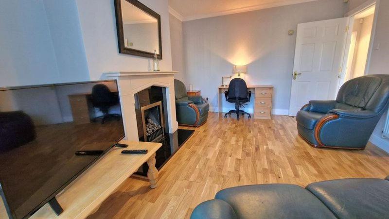 Cosy 3 Bedroom All Ensuites Galway Extérieur photo